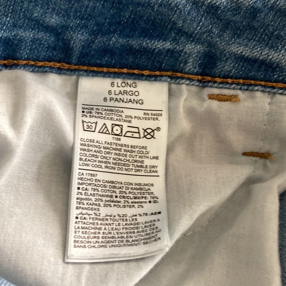 Old Navy Super Skinny Mid-rise jeans - Picture 8 of 9